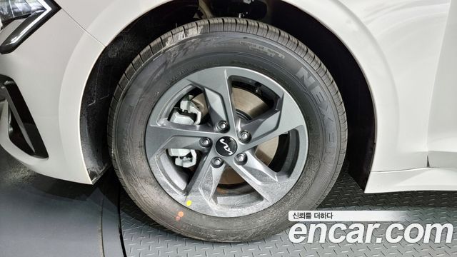 Kia K5 2.0 LPi(Rent) Trendy — пробег 10 км