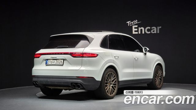 Porsche Cayenne 3.0 PLATINUM EDITION — пробег 47 053 км — фото 2 из 5