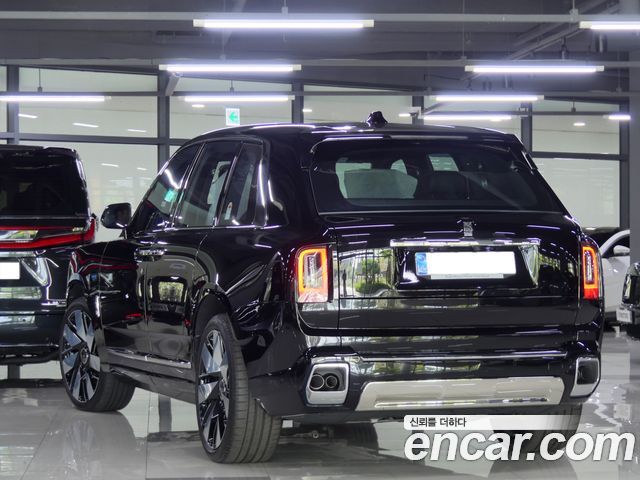 Rolls-Royce Cullinan из Кореи Encar