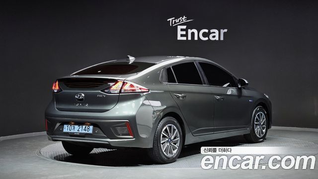Hyundai Ioniq из Кореи Encar
