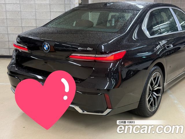 BMW i7 из Кореи Encar
