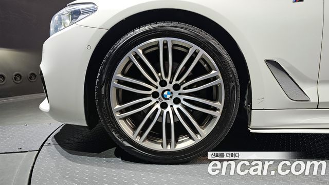 BMW 5-Series из Кореи Encar