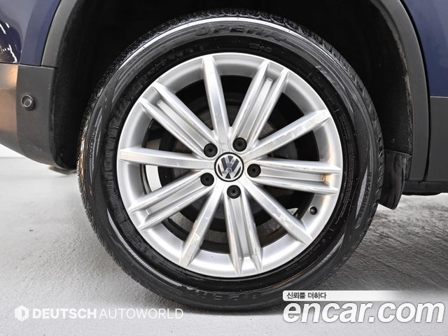 Volkswagen Tiguan 2.0 TDI  Premium 5N — пробег 201 279 км