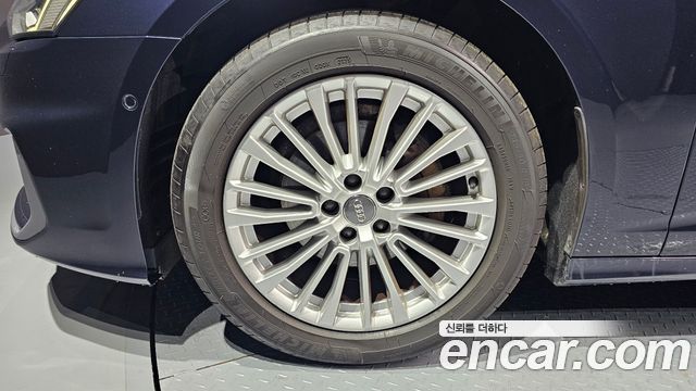 Audi A6 40 TDI Quattro Premium — пробег 111 042 км