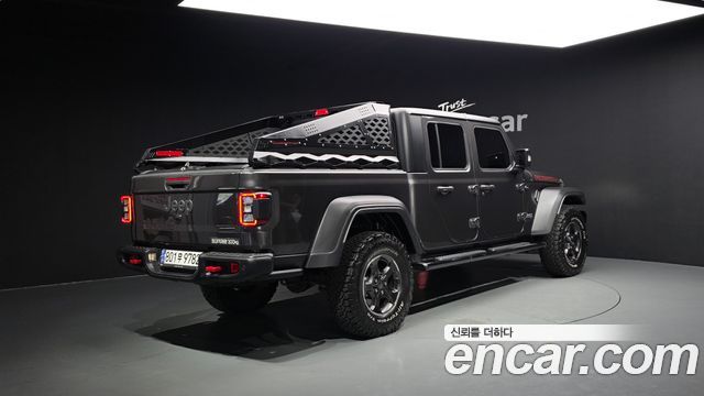 Jeep Gladiator 3.6 Rubicon — пробег 23 798 км