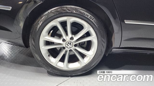 Volkswagen CC 2.0 TDI — пробег 205 906 км