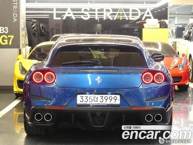 Ferrari GTC4 Lusso из Кореи Encar