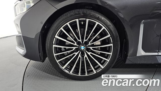 BMW 7-Series из Кореи Encar