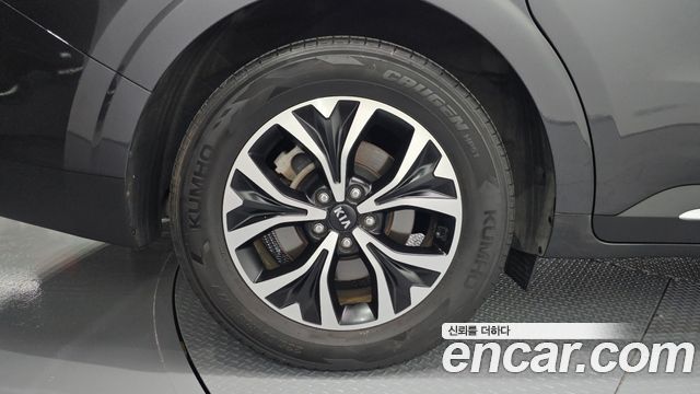 Kia Carnival 9-Seater Noblesse — пробег 48 376 км