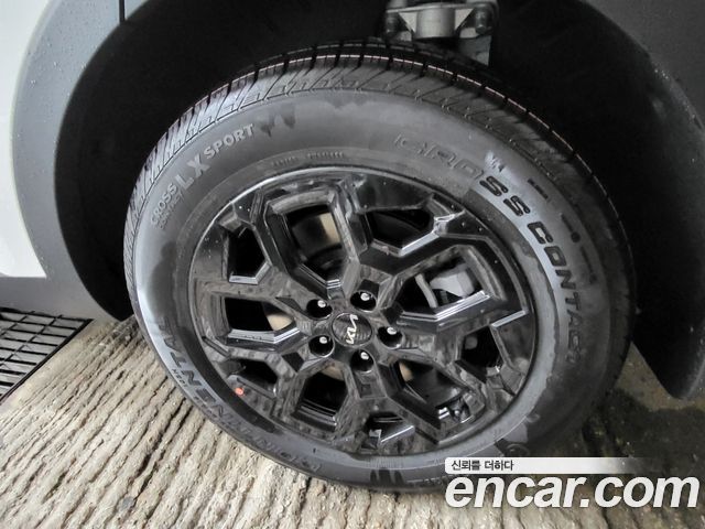 Kia Sorento HEV 1.6 2WD Noblesse — пробег 720 км