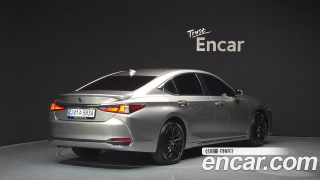 Lexus ES из Кореи Encar
