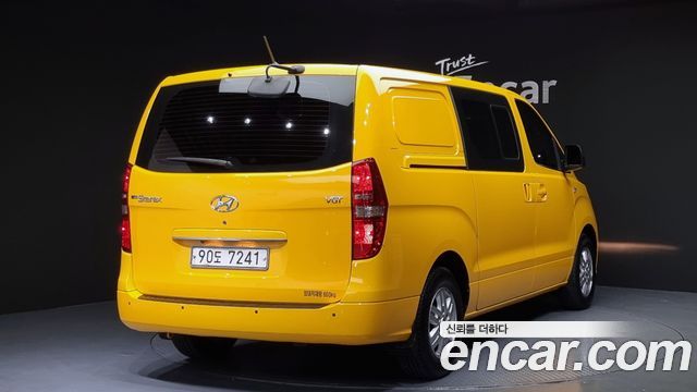 Hyundai Starex Van 5-Seater Smart — пробег 151 866 км