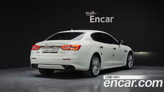Maserati Quattroporte из Кореи Encar