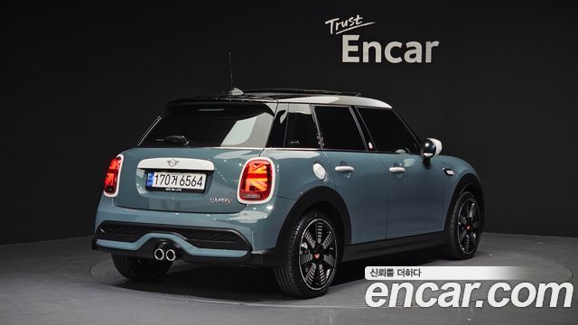 Mini Cooper из Кореи Encar