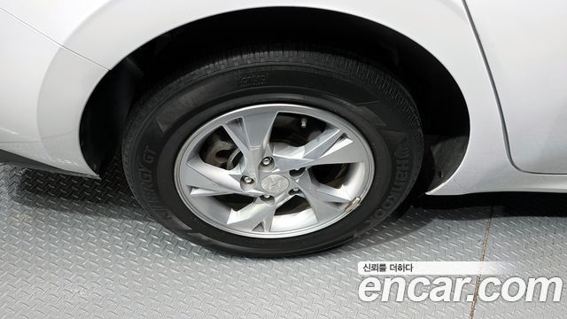 Hyundai AVANTE 1.6 Smart — пробег 97 442 км