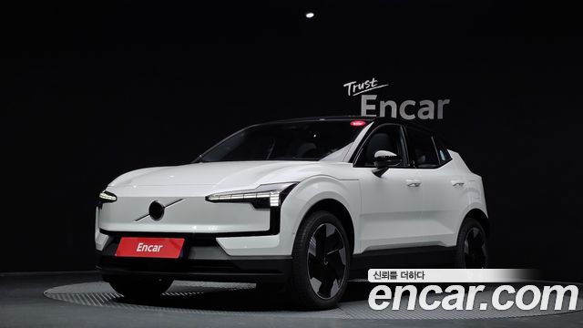 Volvo EX30 из Кореи Encar