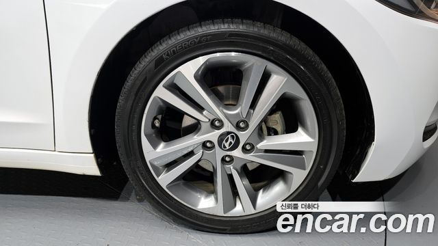 Hyundai AVANTE 1.6 GDI Value Plus — пробег 86 961 км