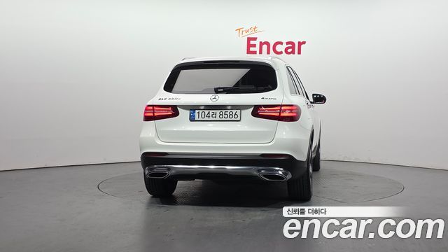 Mercedes-Benz GLC-Class GLC220 d 4MATIC Premium — пробег 91 373 км