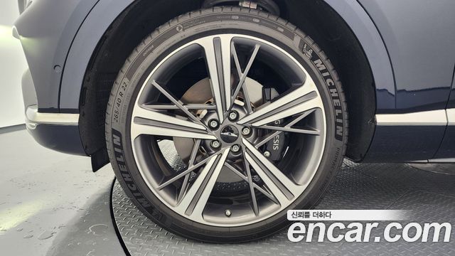 Genesis GV80 2.5T Gasoline AWD — пробег 5 272 км