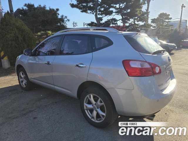 Nissan Rogue 4WD Deluxe 4WD Premium First Generation — пробег 254 282 км