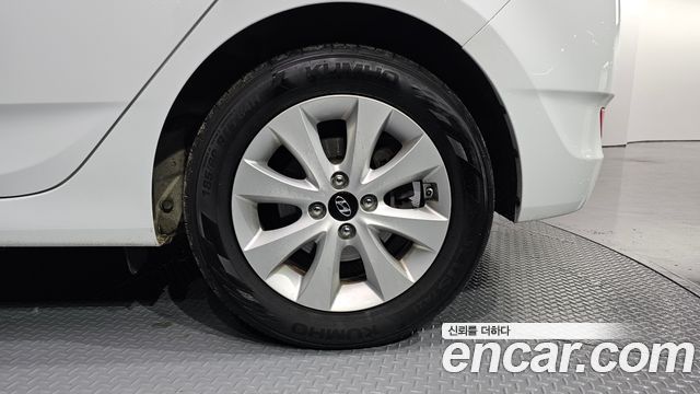 Hyundai Accent из Кореи Encar