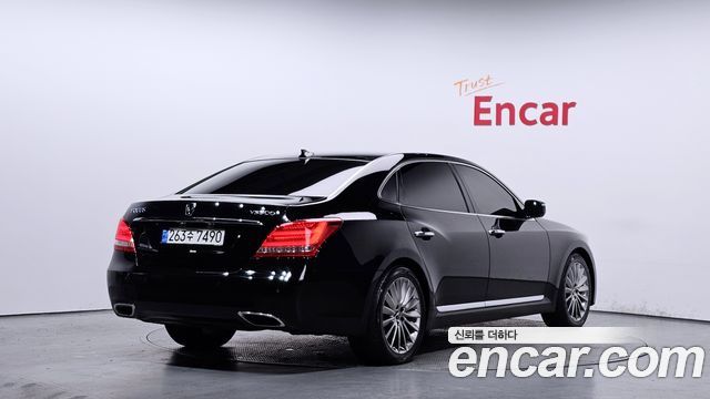 Hyundai Equus из Кореи Encar