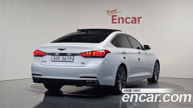 Hyundai Genesis из Кореи Encar