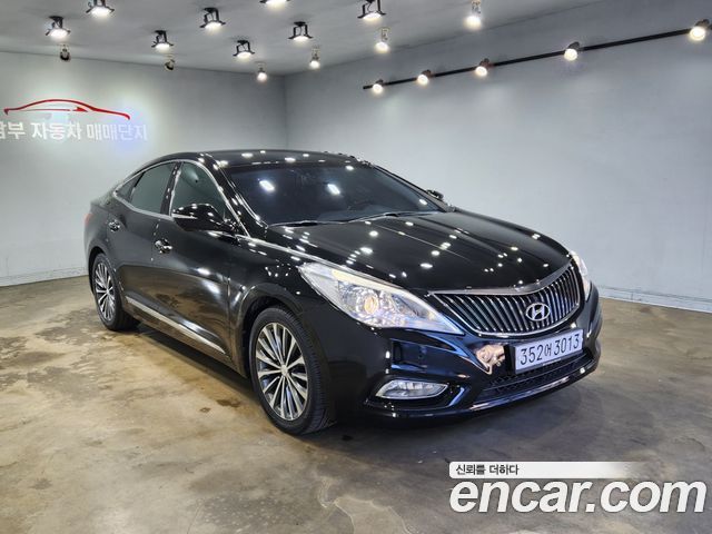 Hyundai Grandeur HG300 Exclusive — пробег 165 000 км — фото 3 из 5