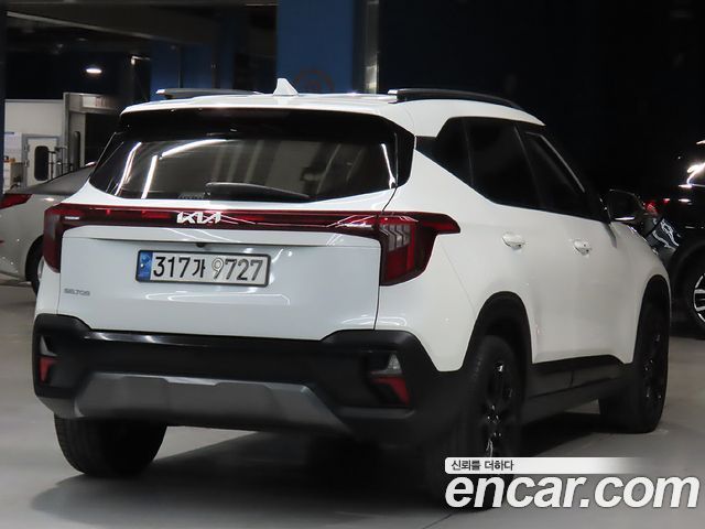 Kia Seltos из Кореи Encar