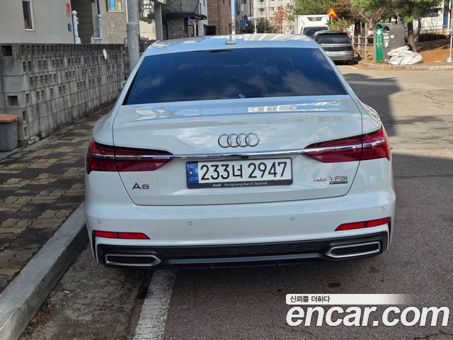 Audi A6 45 TFSI Quattro Premium — пробег 25 000 км — фото 4 из 5