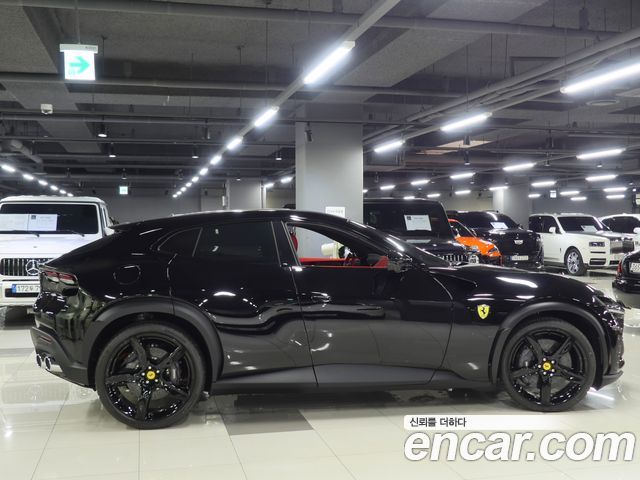 Ferrari Purosangue из Кореи Encar