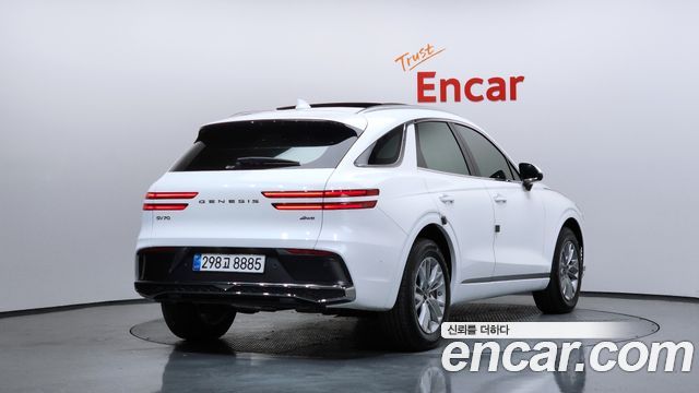 Genesis GV70 из Кореи Encar