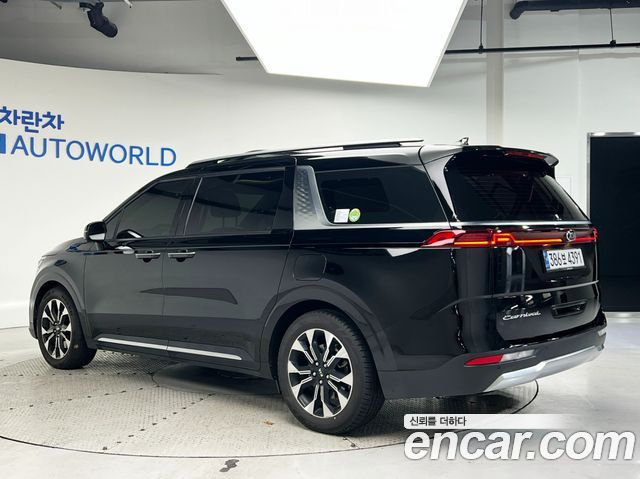 Kia Carnival из Кореи Encar