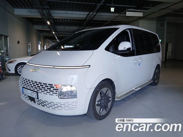 Hyundai Staria из Кореи Encar