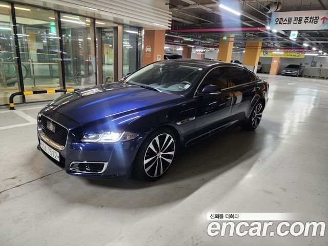 Jaguar XJ из Кореи Encar