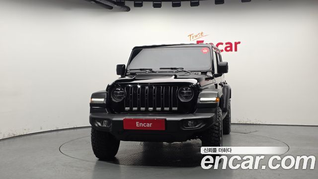 Jeep Wrangler 2.0 Rubicon Recon 4Door Recon Edition — пробег 15 305 км — фото 3 из 5