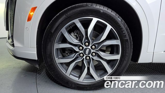 Cadillac XT6 из Кореи Encar