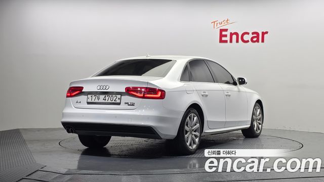Audi A4 35 TDI Quattro Dynamic B8 — пробег 48 069 км — фото 2 из 5