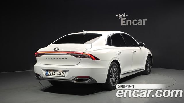Hyundai Grandeur из Кореи Encar