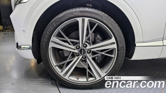 Genesis GV80 из Кореи Encar