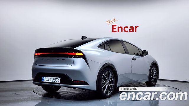 Toyota Prius из Кореи Encar