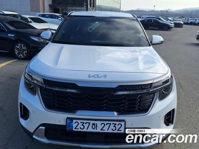 Kia Seltos из Кореи Encar