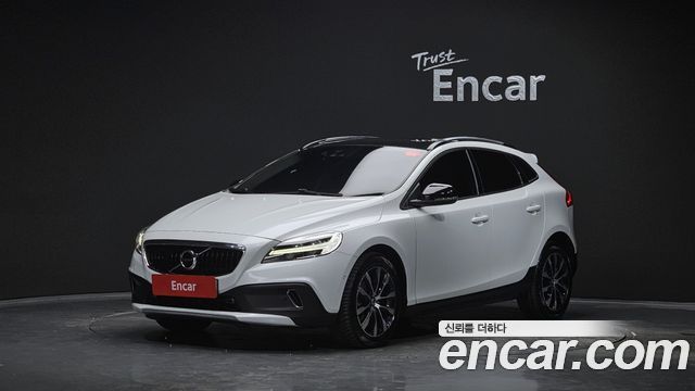 Volvo V40 из Кореи Encar
