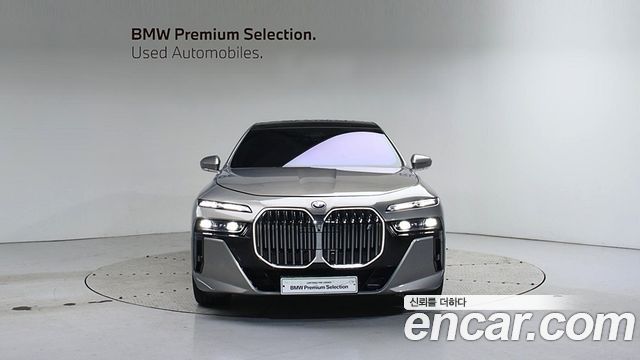 BMW i7 из Кореи Encar