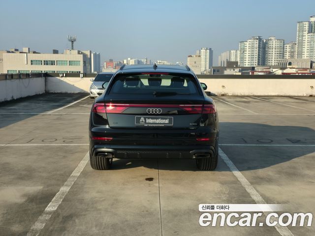 Audi Q8 из Кореи Encar