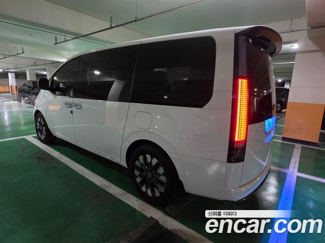 Hyundai Staria из Кореи Encar