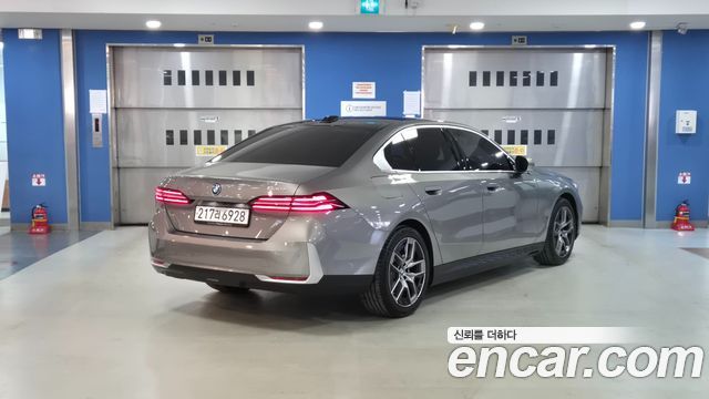 BMW 5-Series из Кореи Encar