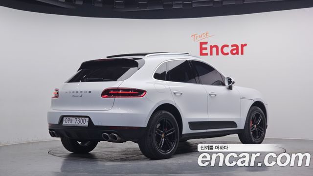 Porsche Macan из Кореи Encar