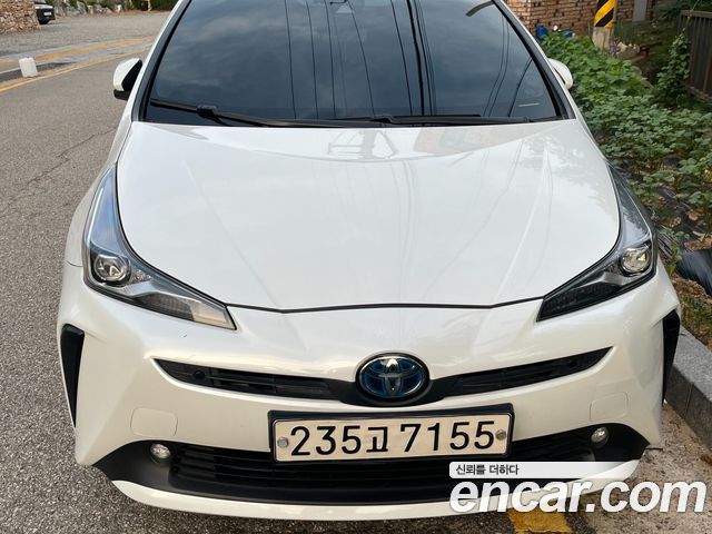 Toyota Prius из Кореи Encar