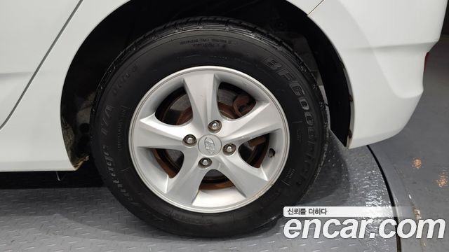 Hyundai Accent из Кореи Encar